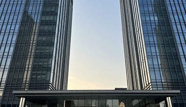 视频提示词反推工具推荐:两种做法的对比与取舍